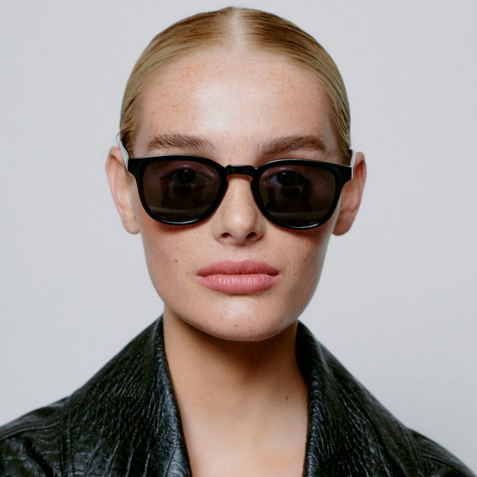 A.KJÆRBEDE (AKJAERBEDE) Bate Sunglasses | Black Square Frame - PUNCH Watch & Eyewear - A.KJÆRBEDE