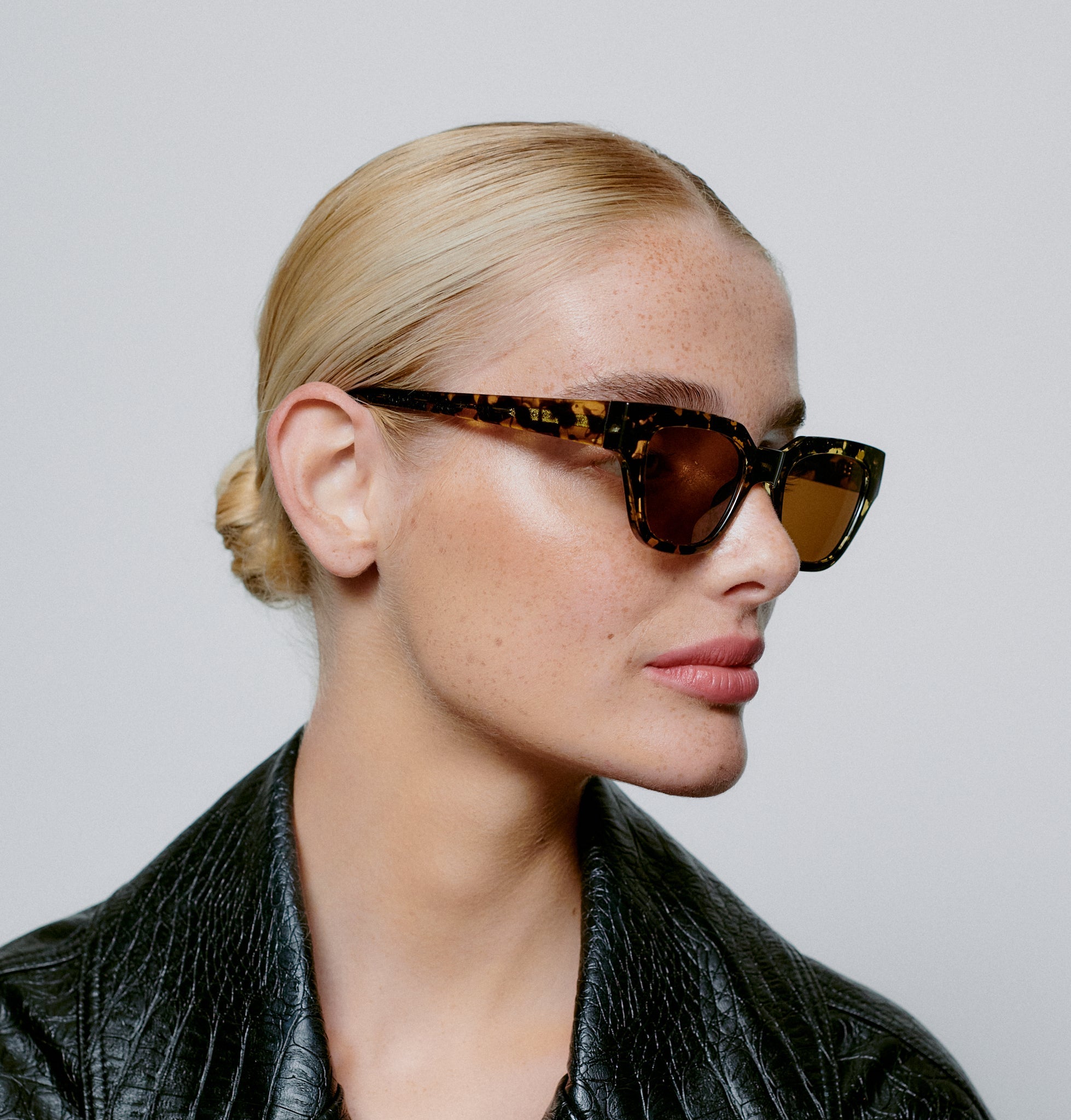 CAT EYE SUNGLASSES - PUNCH Watch & Eyewear 