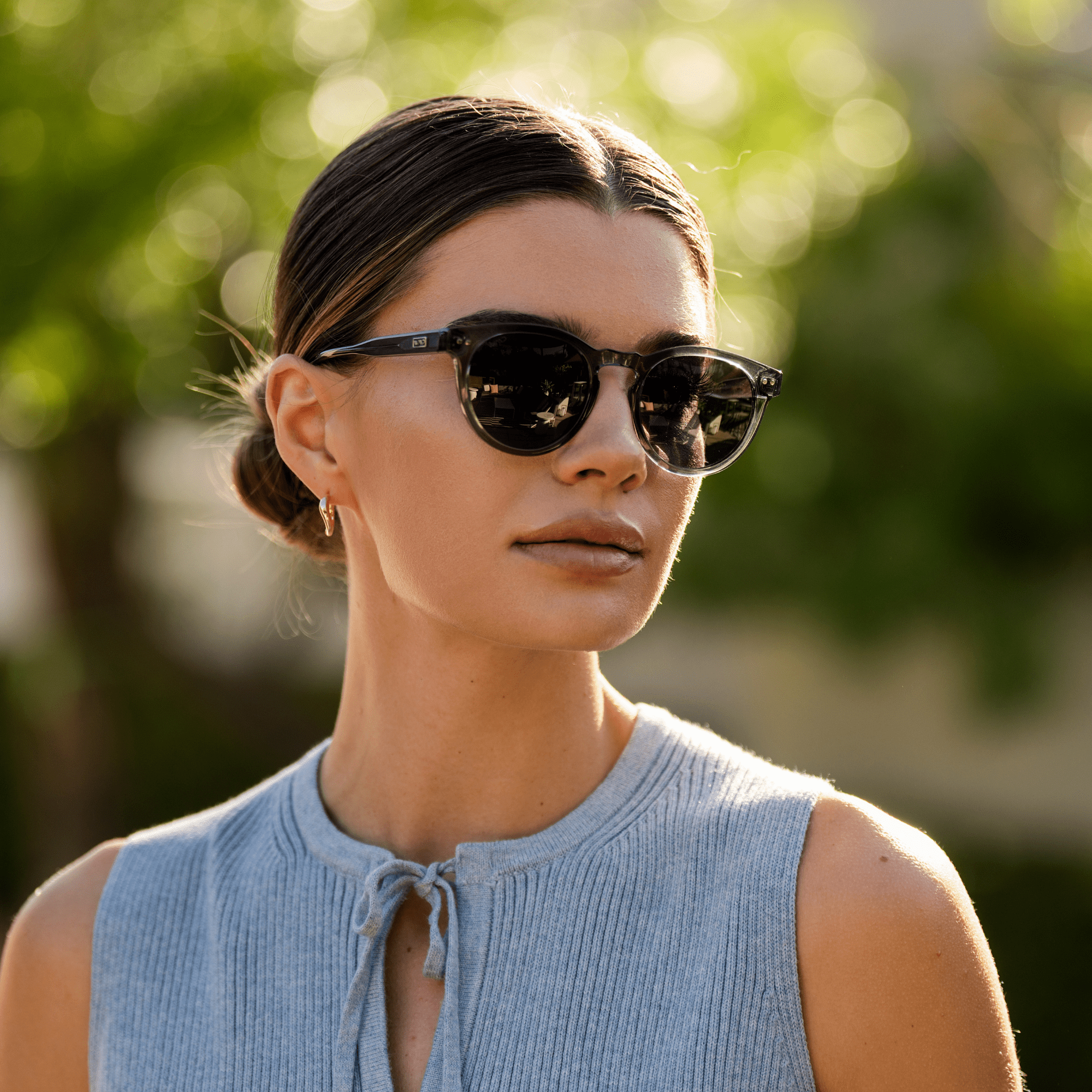 TATE Retro Round Unisex Sunglasses in Crystal Blue by WMP Eyewear - PUNCH Watch & Eyewear - WMP Eyewear
