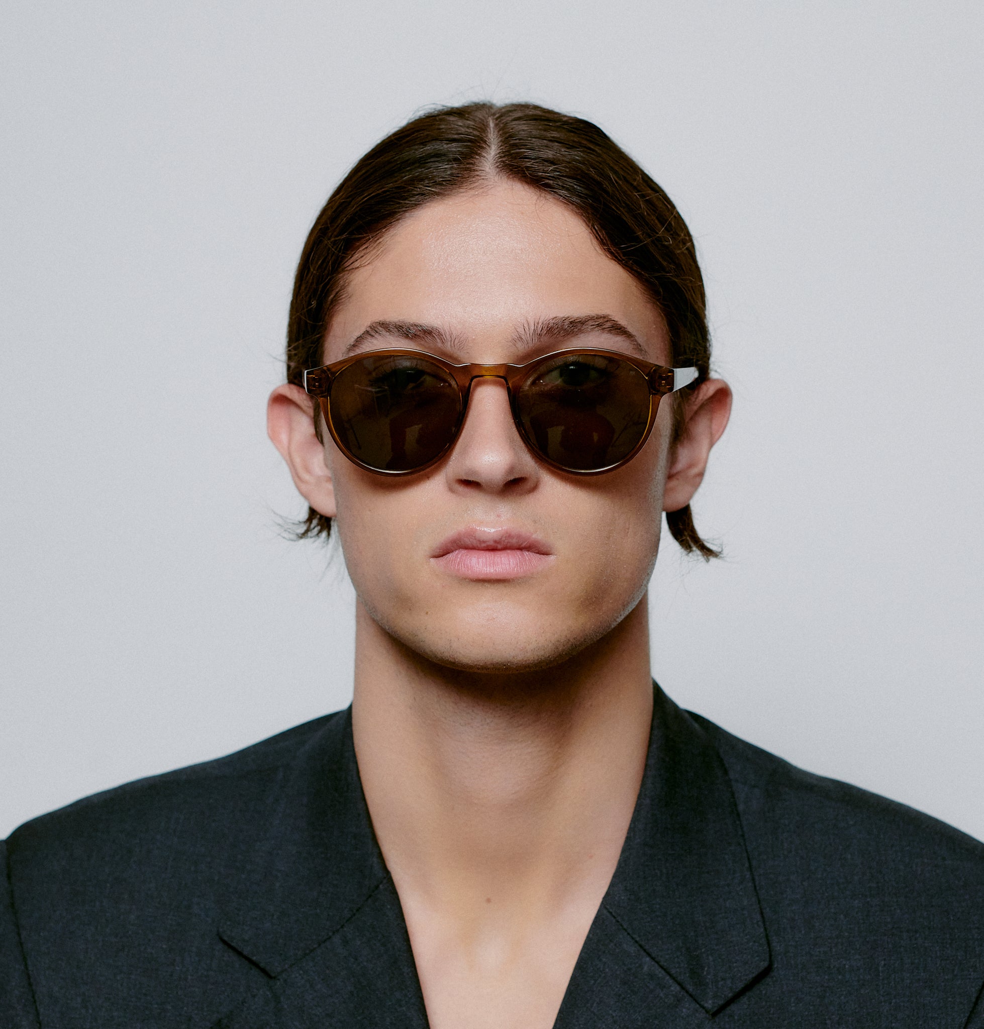 A.KJÆRBEDE (AKJAERBEDE) Marvin Sunglasses | Smoke Transparent Round Frame - PUNCH Watch & Eyewear - A.KJÆRBEDE