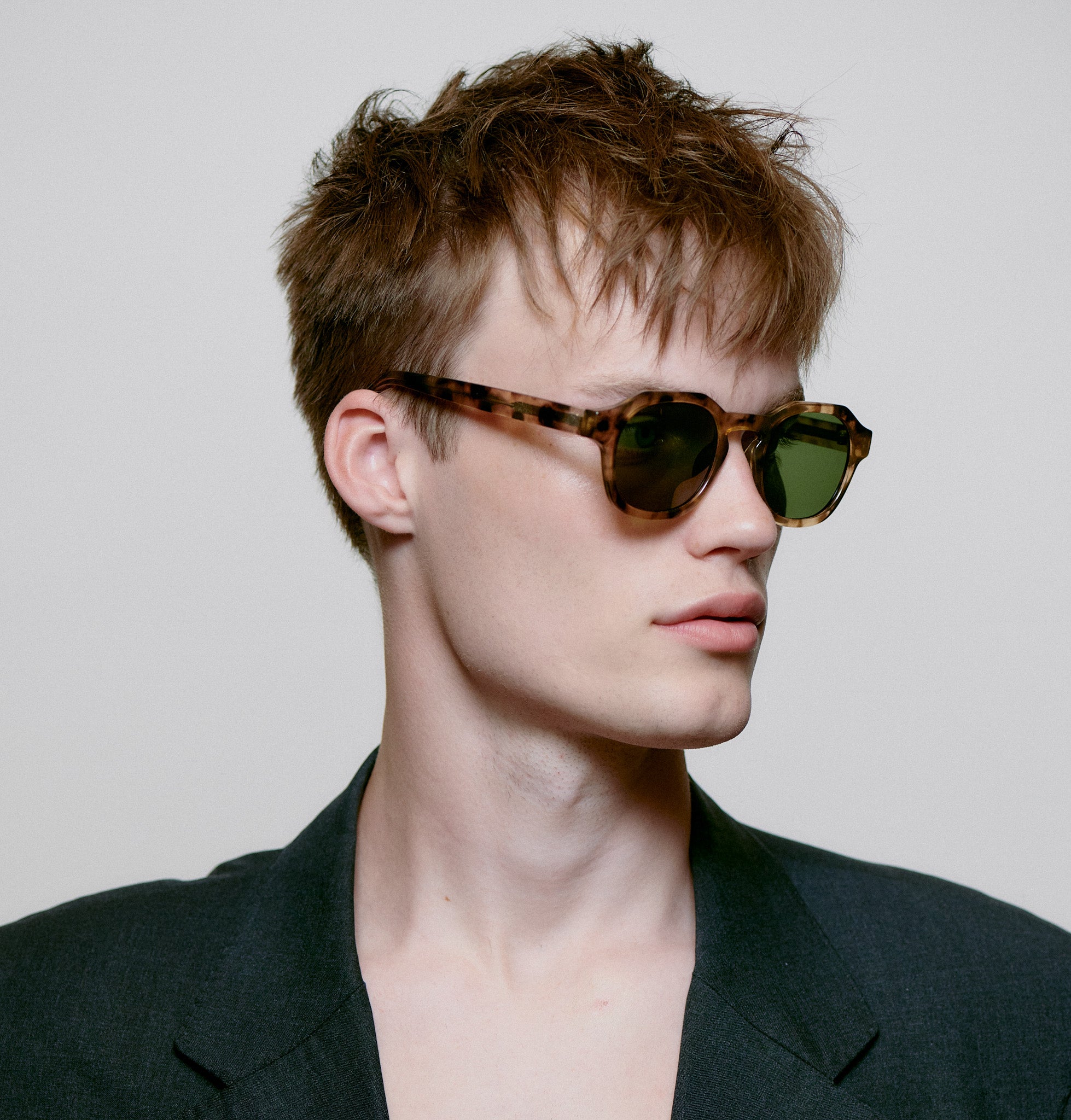 A.KJÆRBEDE (AKJAERBEDE) Zan Sunglasses | Coquina Tortoise Frame, Green Lens - PUNCH Watch & Eyewear - A.KJÆRBEDE