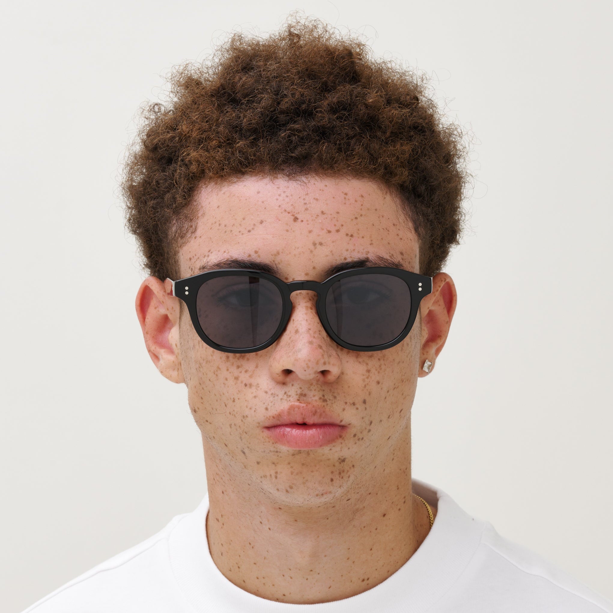BILLE Black Grey Sunglasses by Messy Weekend - PUNCH Watch & Eyewear - MESSY WEEKEND