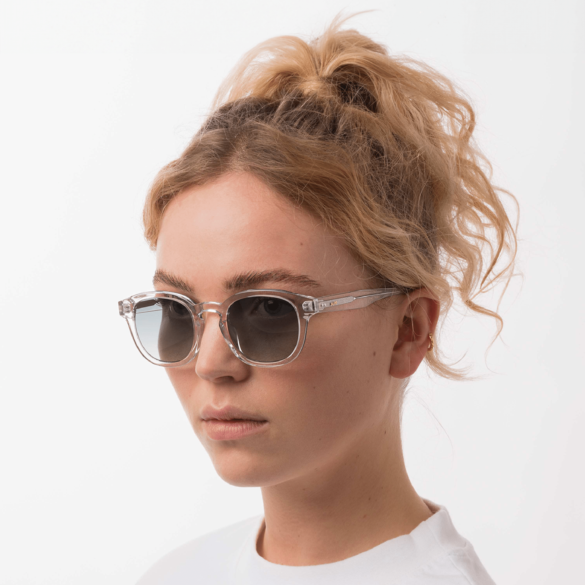 BILLE Crystal Green Sunglasses by Messy Weekend - PUNCH Watch & Eyewear - MESSY WEEKEND