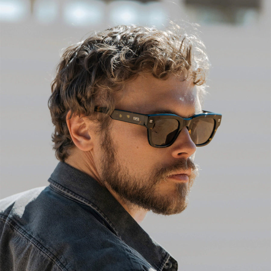 CLINT | Gold Tortoise – 3