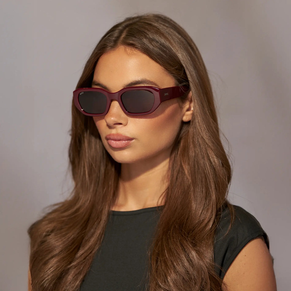 LONDON Women's Cat-Eye Sunglasses Retro Thick Frame in Cherry Red - WMP Eyewear