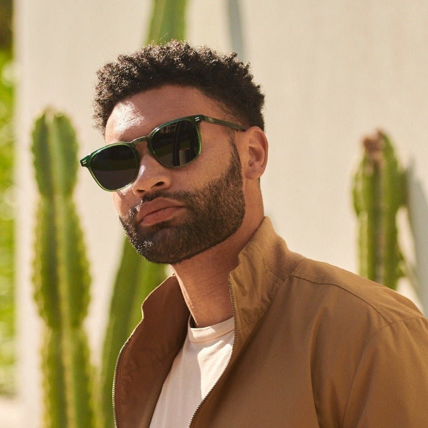 NICK – Emerald Green angle view