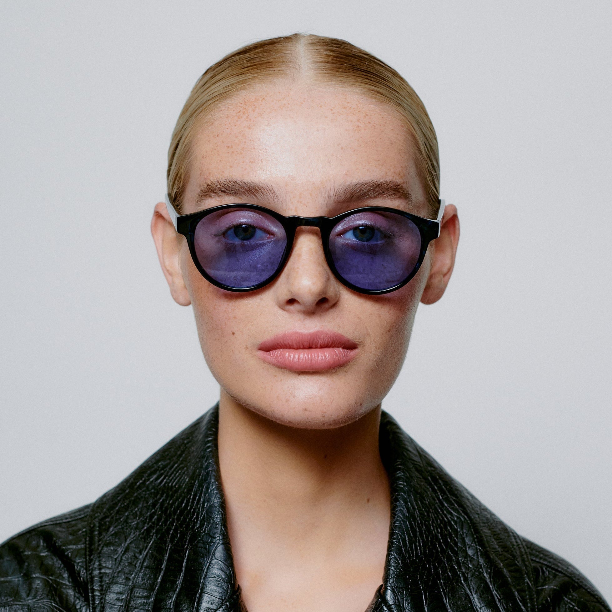 A.KJÆRBEDE (AKJAERBEDE) Marvin Sunglasses | Blue Demi, Blue Lens - PUNCH Watch & Eyewear - A.KJÆRBEDE