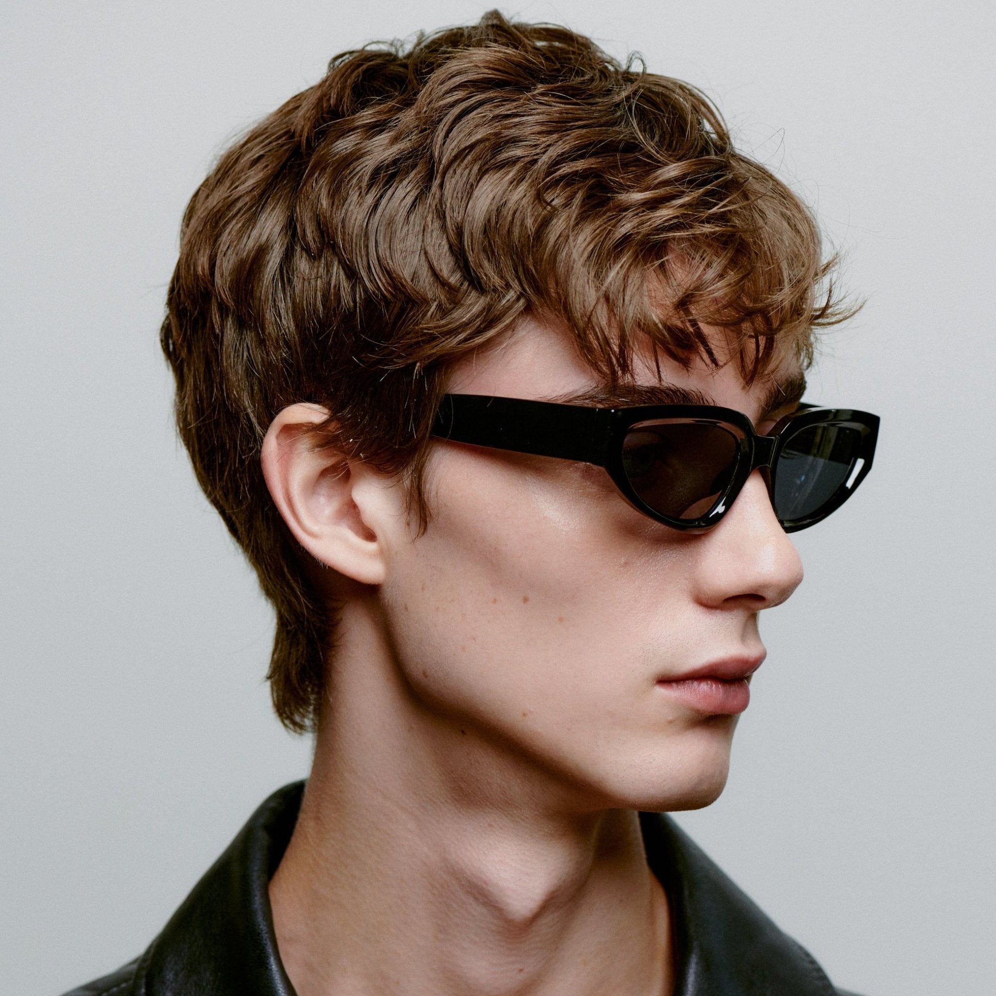 A.KJÆRBEDE ELLA Oval Cat - Eye Sunglasses l Black - PUNCH Watch & Eyewear - A.KJÆRBEDE
