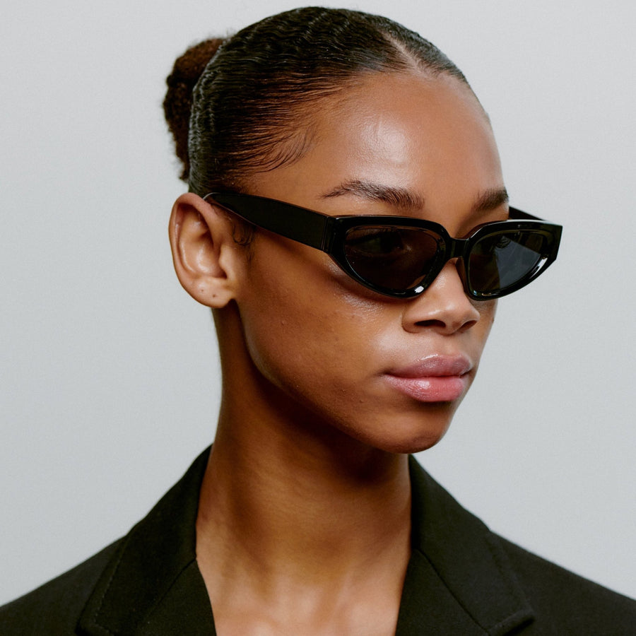 ELLA | Black – 3