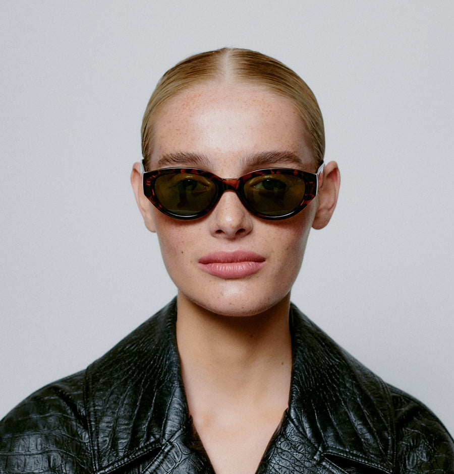 WINNIE | Demi Tort – 3