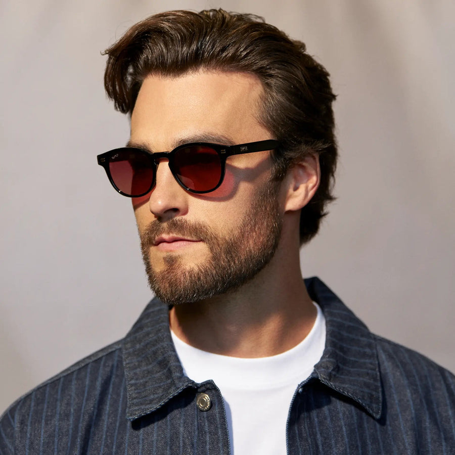 FELIX | Red Tint  – 3