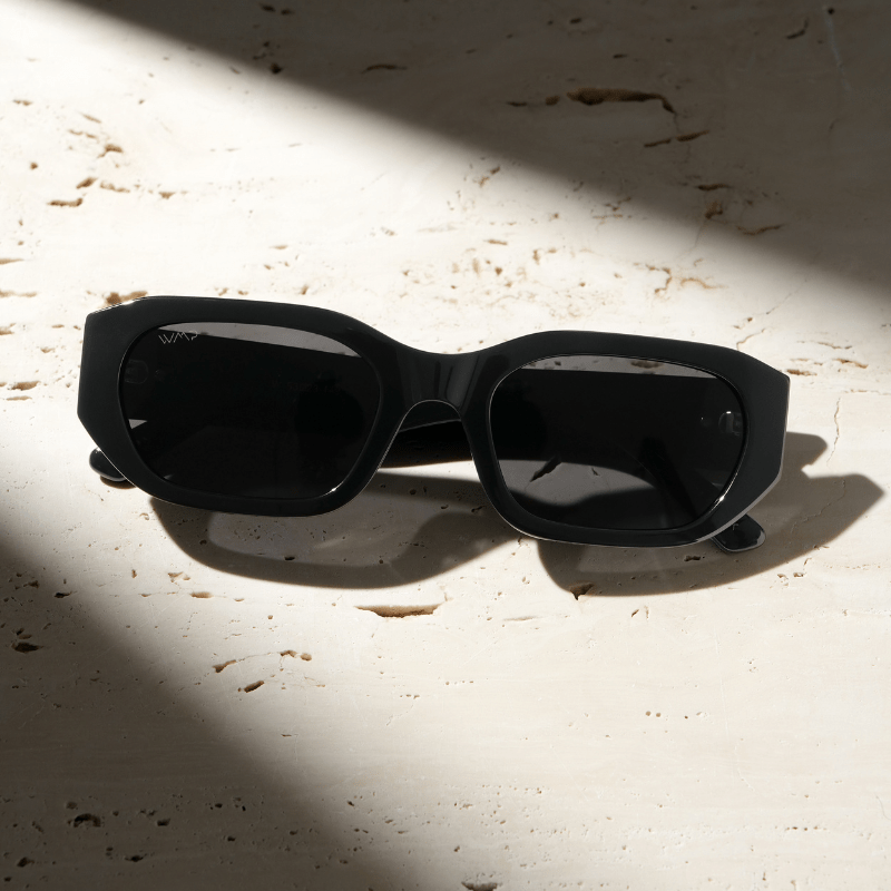 LONDON Women's Cat - Eye Sunglasses Retro Thick Frame in Black by WMP Eyewear - PUNCH Watch & Eyewear - WMP Eyewear